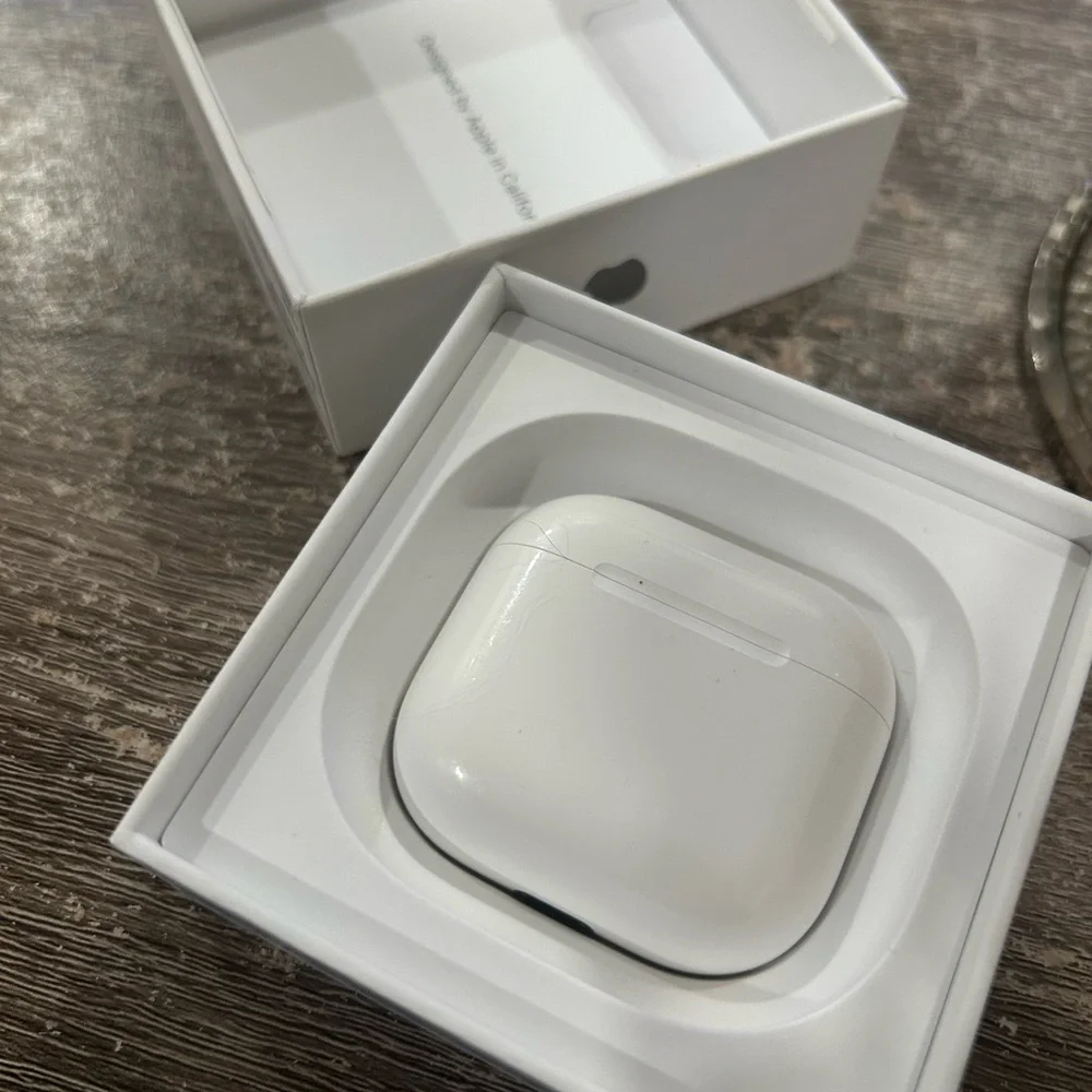 Apple AirPods 4 - Wireless Earbuds with Charging Case in Original Box